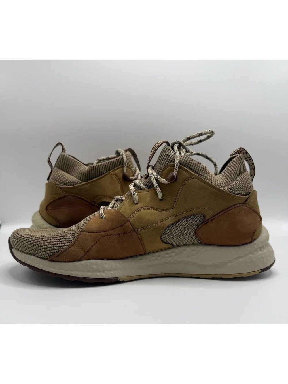 Columbia SH/FT OutDry Mid Mens Size 11 Brown Tan Walking Hiking Shoes Sneakers